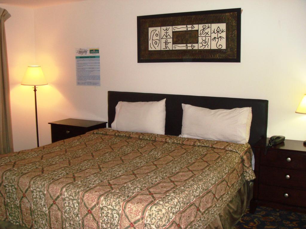 Americas Best Inn And Suites Niagara Falls Camera foto
