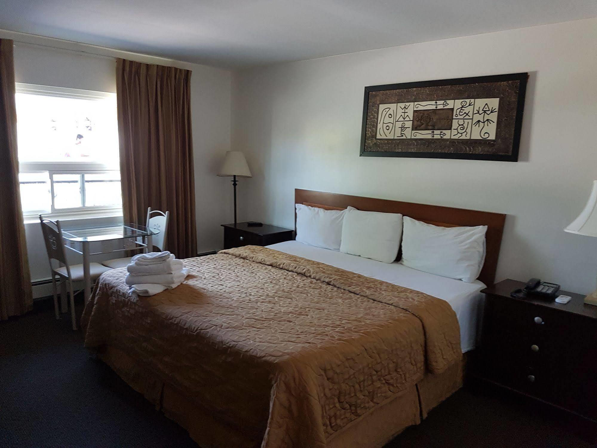 Americas Best Inn And Suites Niagara Falls Esterno foto