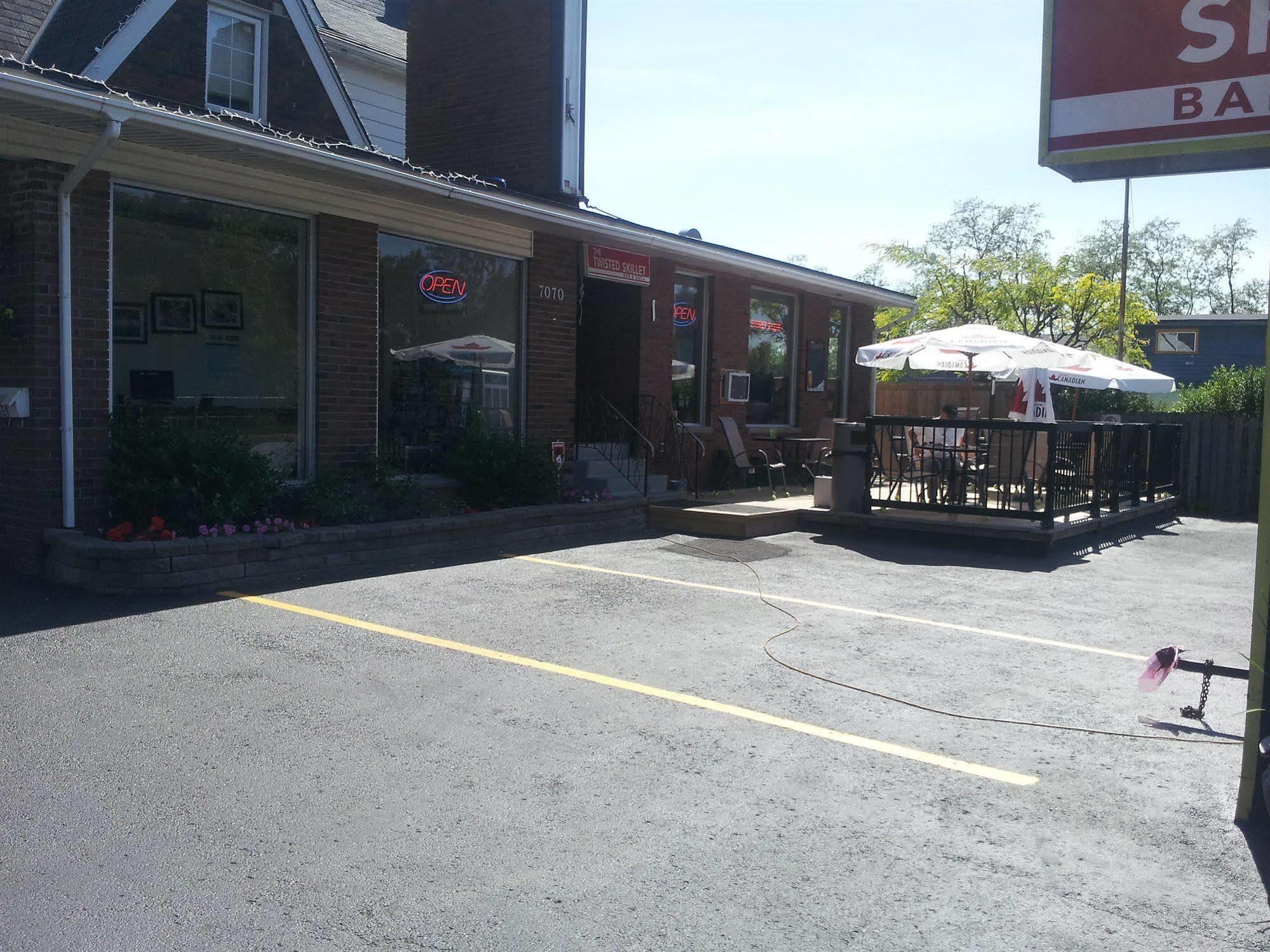 Americas Best Inn And Suites Niagara Falls Esterno foto