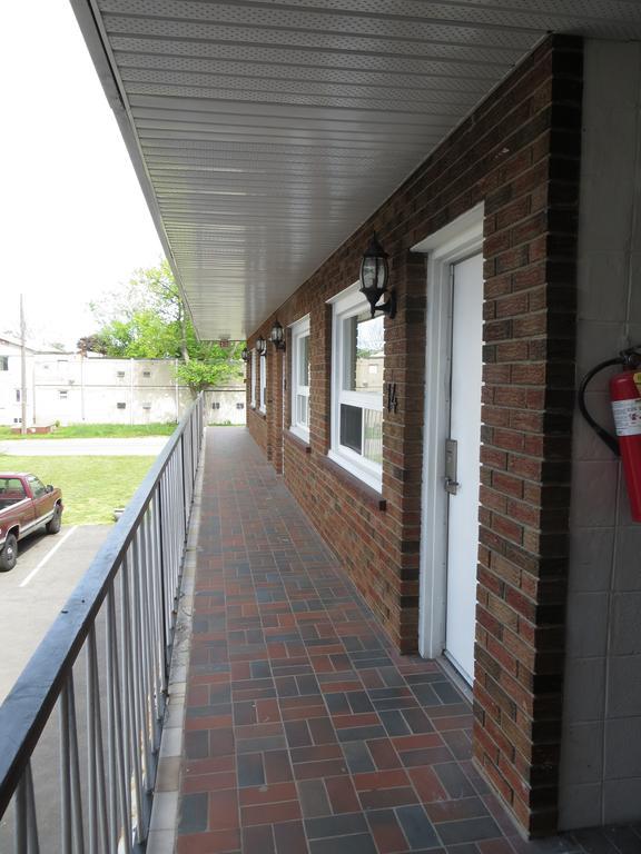 Americas Best Inn And Suites Niagara Falls Esterno foto