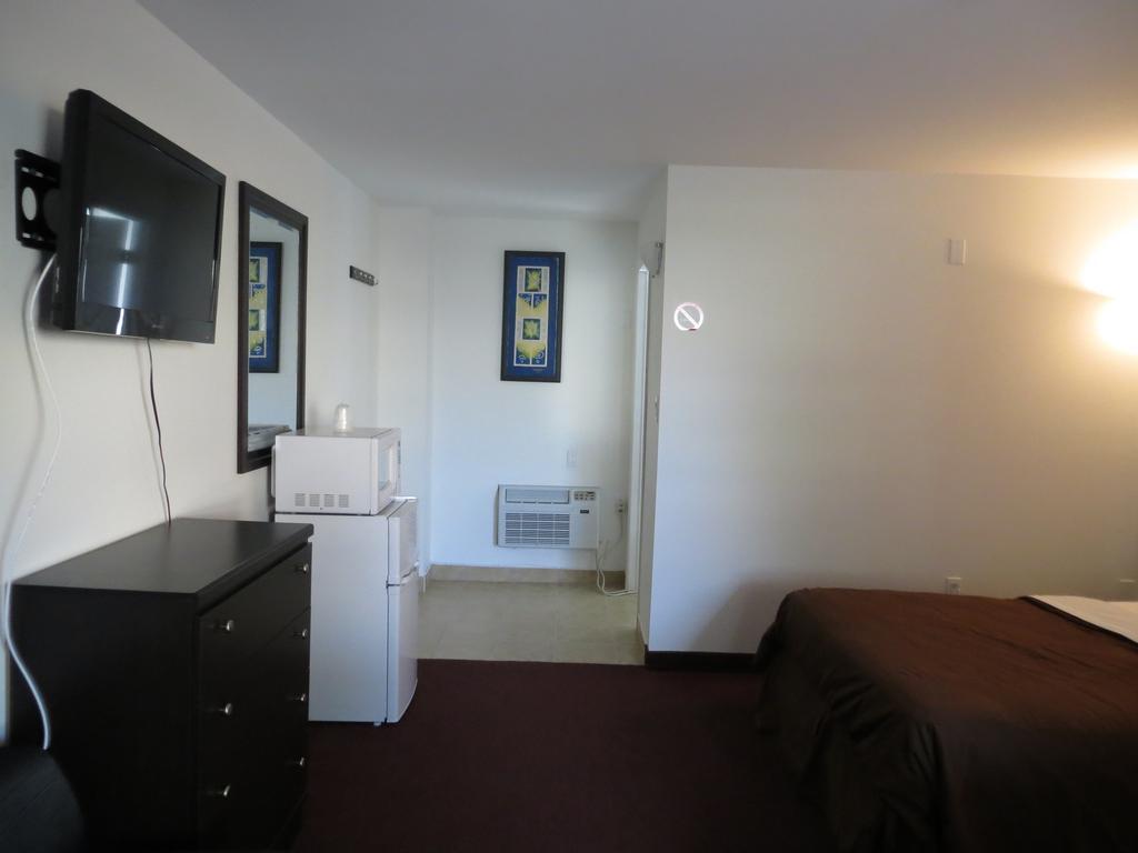 Americas Best Inn And Suites Niagara Falls Esterno foto